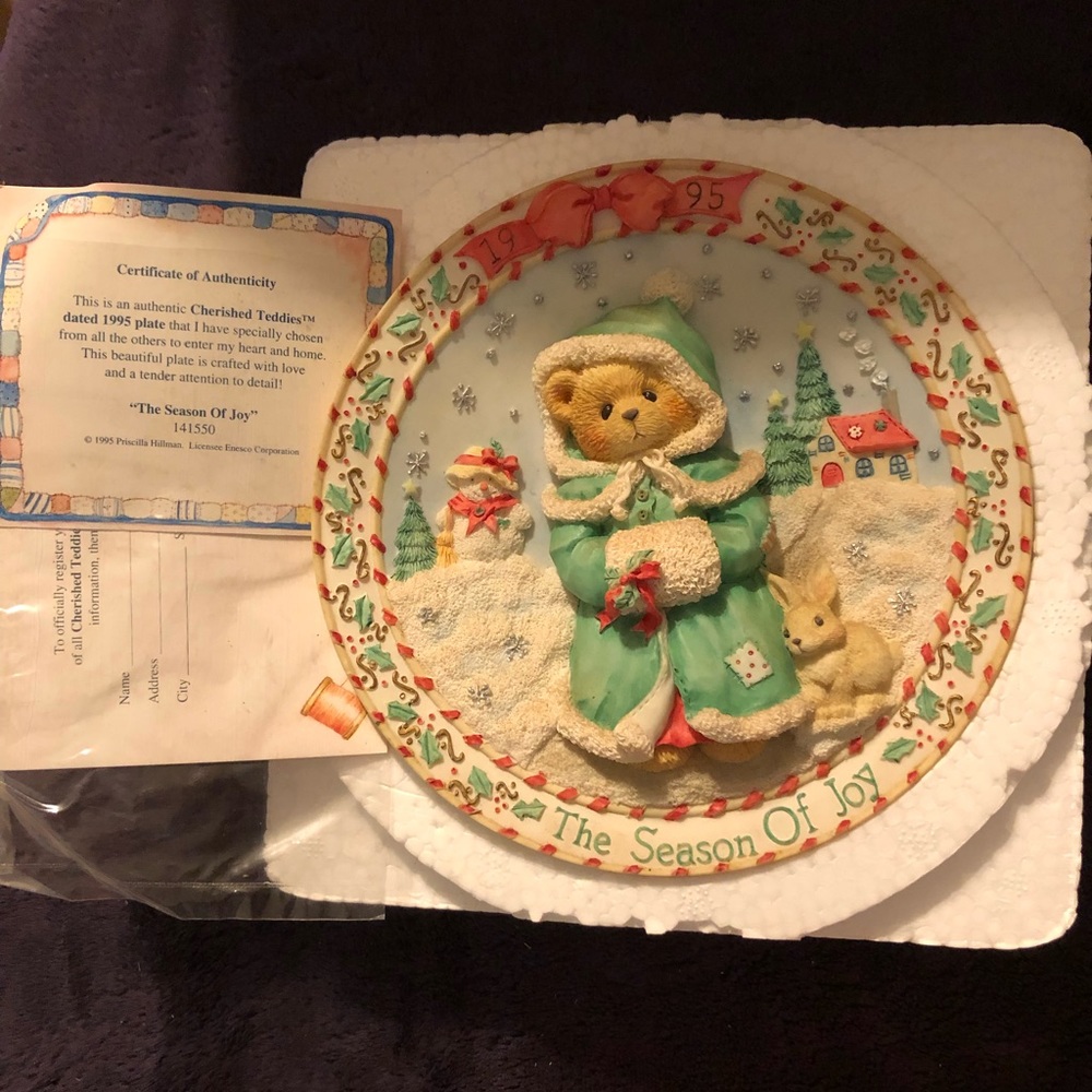 Cherished teddies plate NWOT